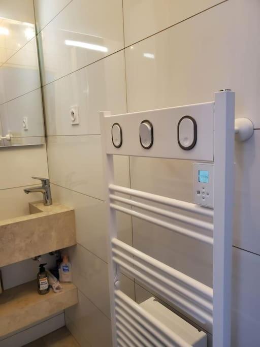 Appartement Chaleureux. Barcelonnette Buitenkant foto